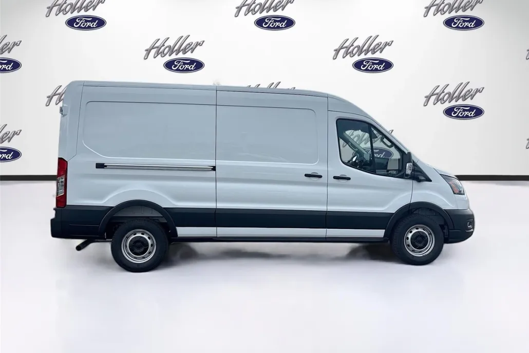 2025 Ford Transit Cargo Van photo 1
