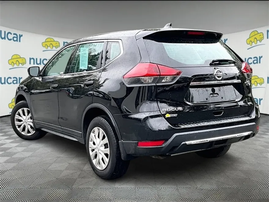 2019 Nissan Rogue S photo 1