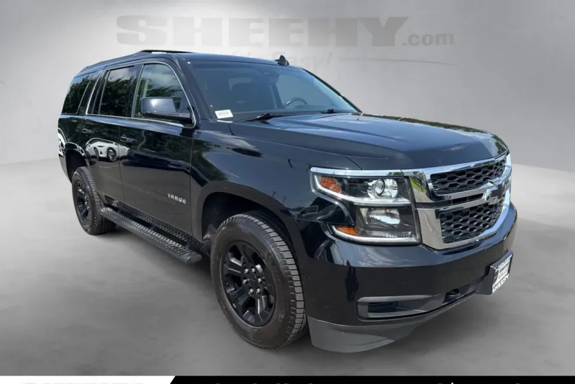 2019 Chevrolet Tahoe LS photo 1