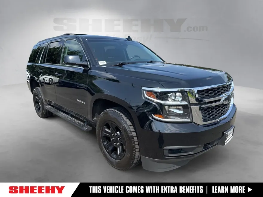 2019 Chevrolet Tahoe LS photo 1