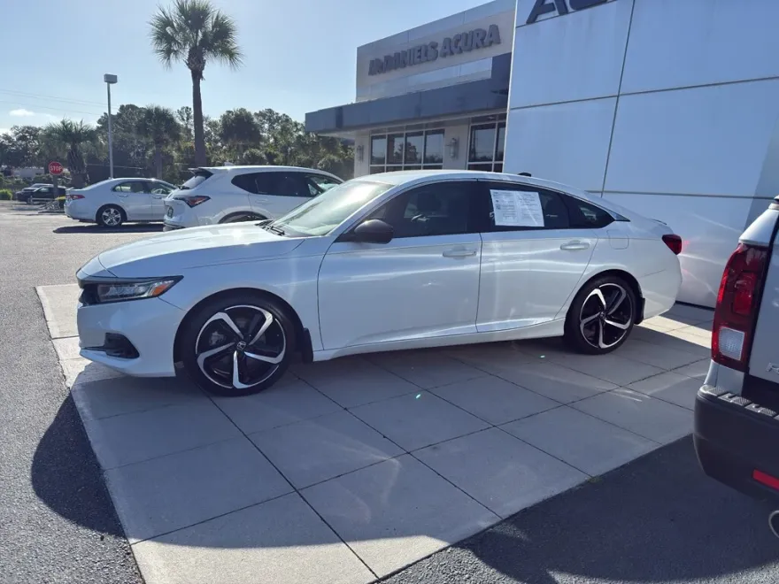 2022 Honda Accord Sport 1.5T photo 1