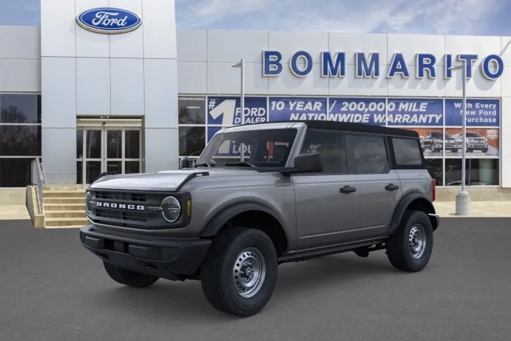 2025 Ford Bronco Base photo 1