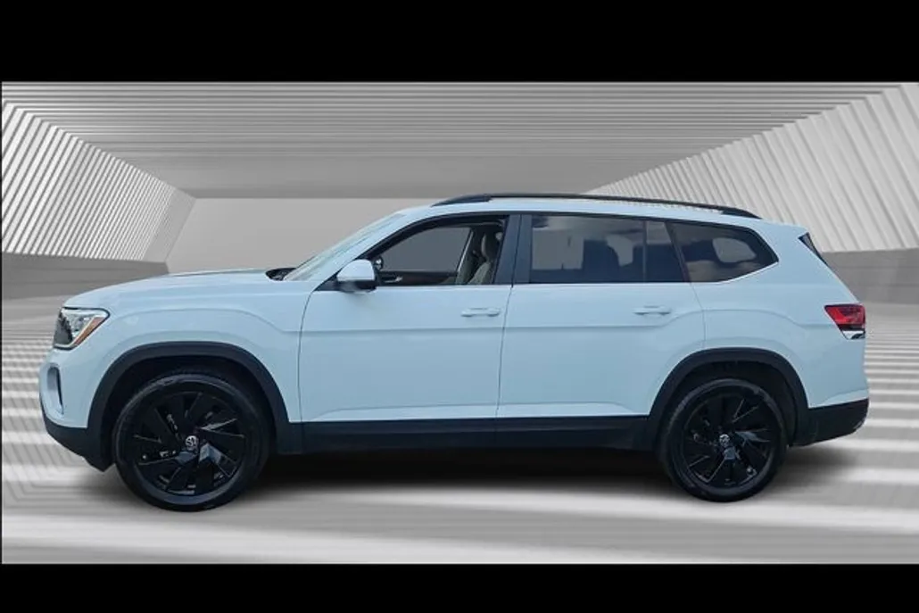 2024 Volkswagen Atlas SE Technology photo 1