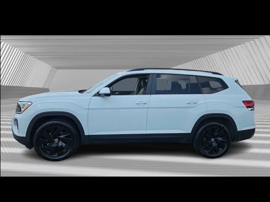 2024 Volkswagen Atlas SE Technology photo 1