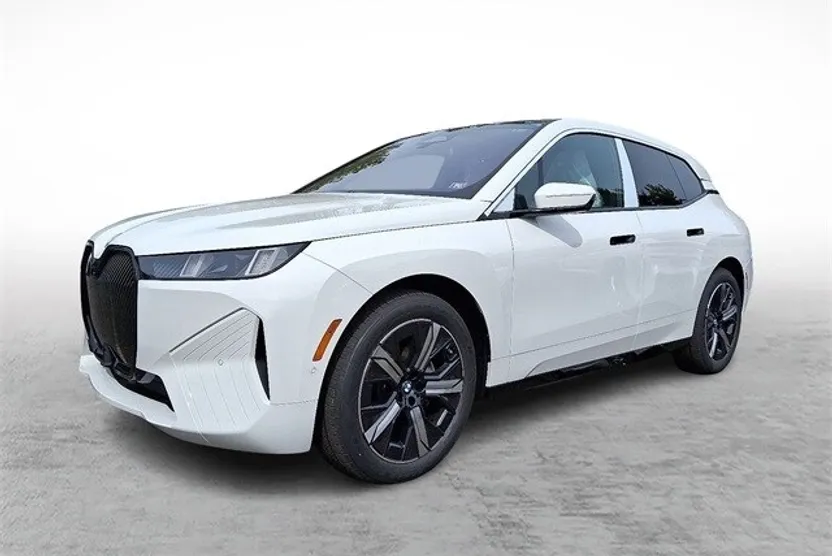 2026 Bmw iX photo 1