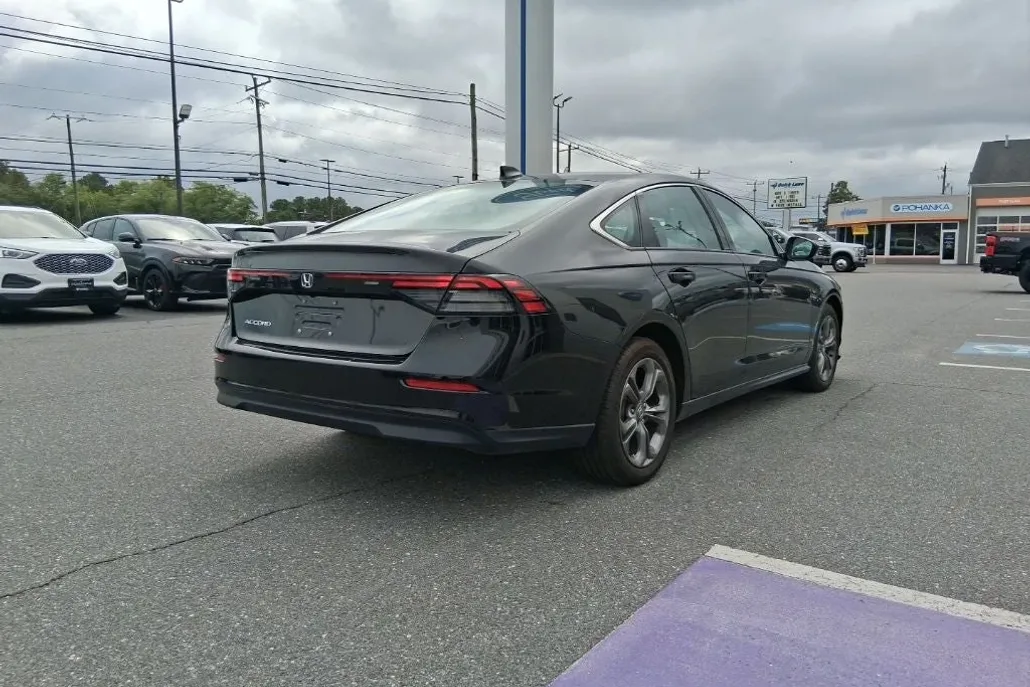 2024 Honda Accord EX photo 1