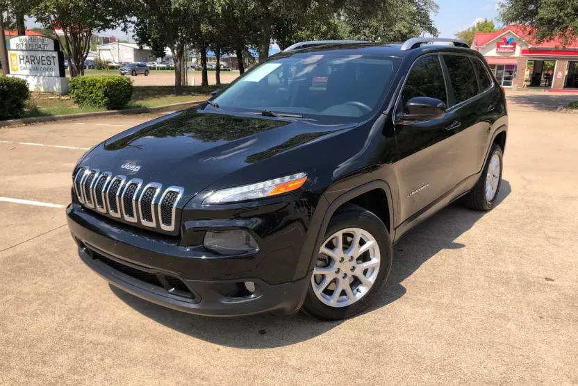 2018 Jeep Cherokee Latitude photo 1