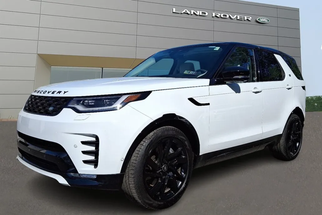 2025 Land Rover Discovery P360 Dynamic SE photo 1