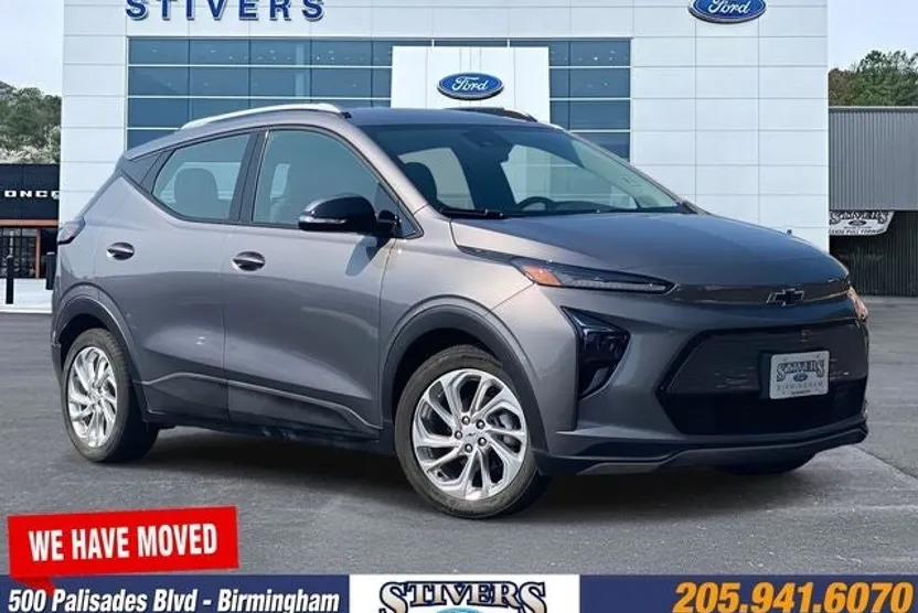 2023 Chevrolet Bolt EUV photo 1