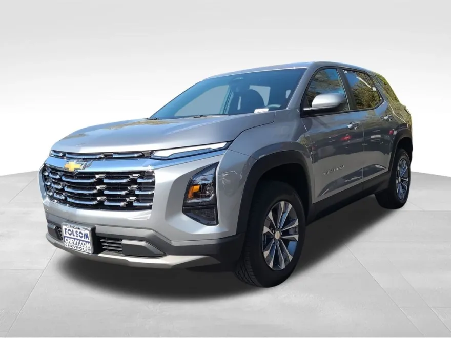 2026 Chevrolet Equinox LT photo 1