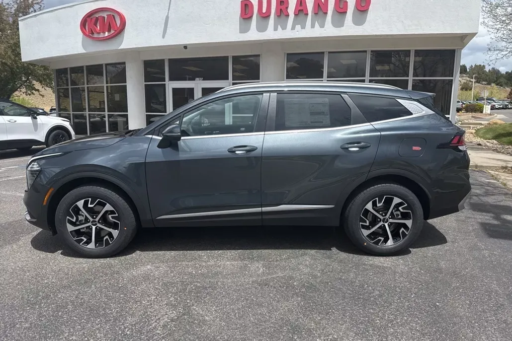2025 Kia Sportage Hybrid EX photo 1