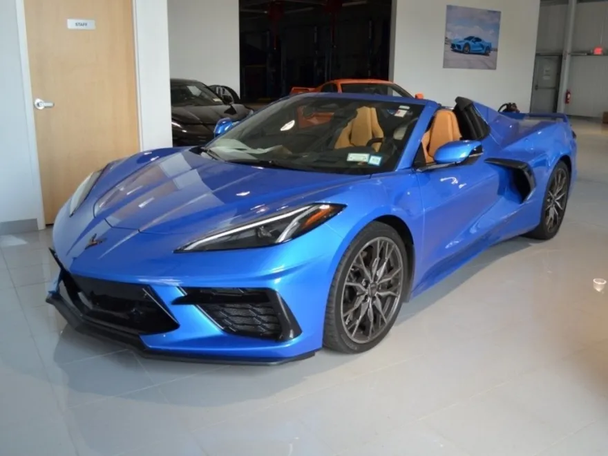 2024 Chevrolet Corvette Stingray 2LT photo 1