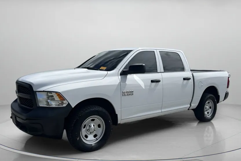 2017 Ram 1500 Tradesman photo 1