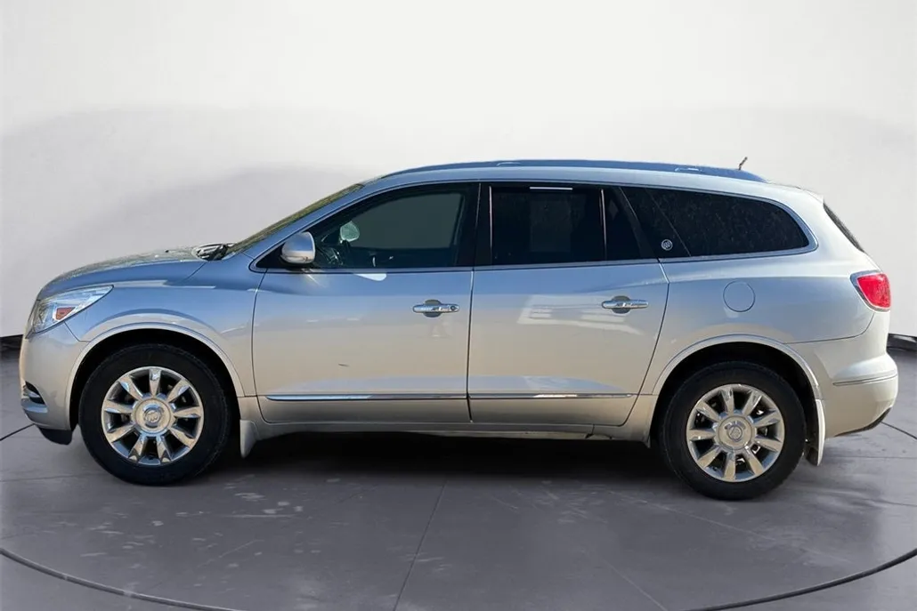 2013 Buick Enclave Leather photo 1
