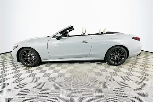 2026 Mercedes Benz CLE 300 4MATIC Cabriolet photo 3
