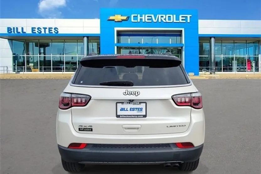 2019 Jeep Compass Limited photo 1