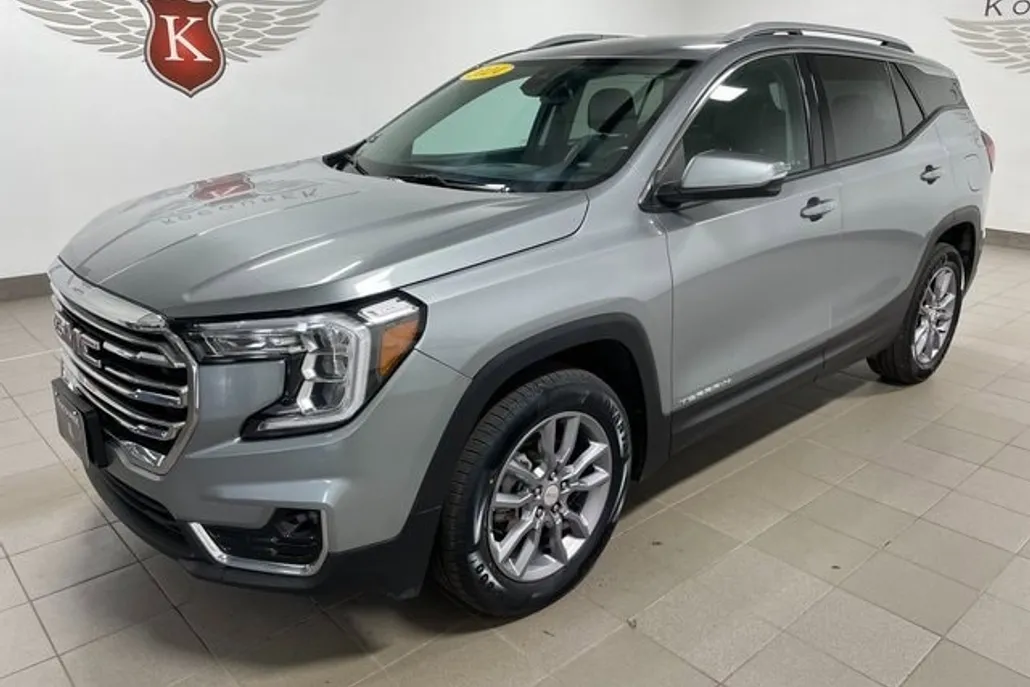 2024 Gmc Terrain SLT photo 1