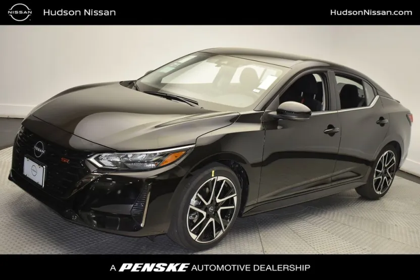 2025 Nissan Sentra SR photo 1