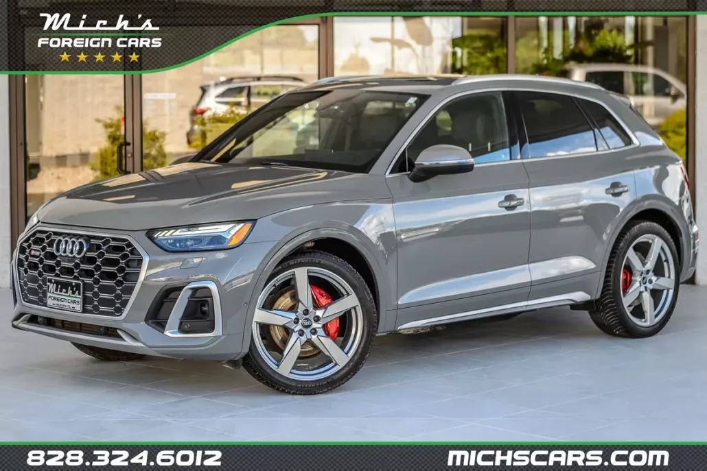 2021 Audi SQ5 Prestige photo 1