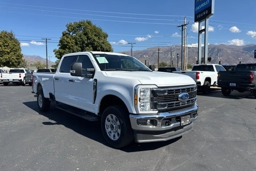 2024 Ford F-250 XLT photo 1