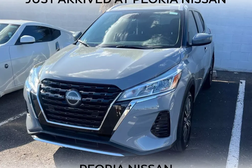2024 Nissan Kicks SV photo 1