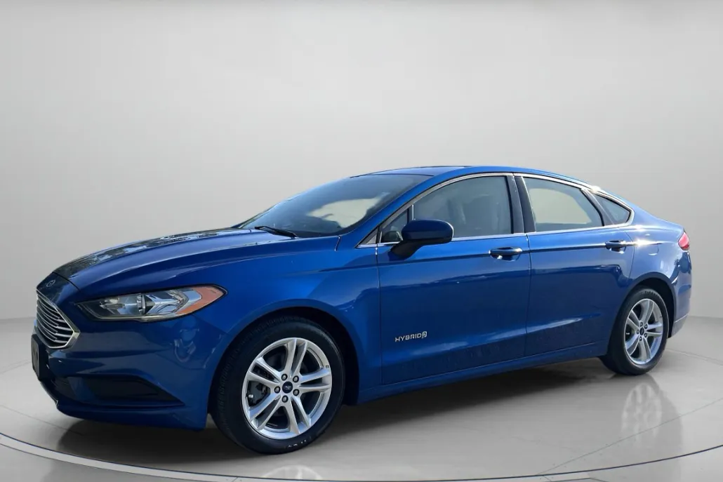 2018 Ford Fusion Hybrid S photo 1