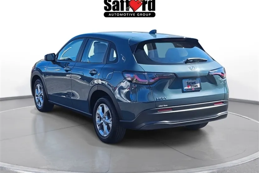 2025 Honda HR-V LX photo 1
