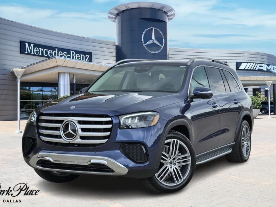 2025 Mercedes Benz GLS 450 4MATIC photo 1