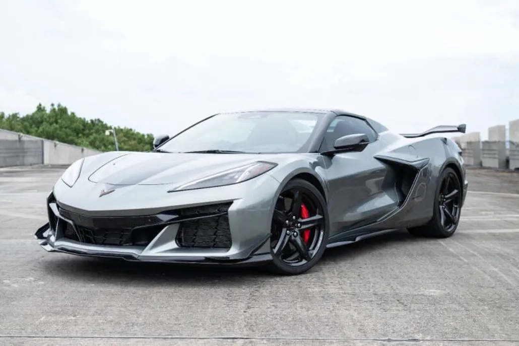 2024 Chevrolet Corvette Z06 Convertible 3LZ photo 1