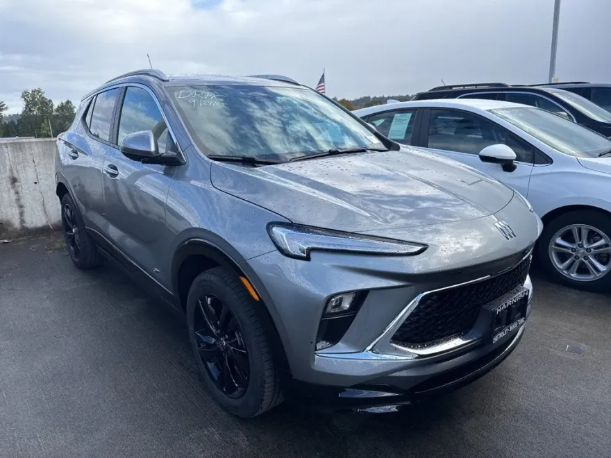2025 Buick Encore GX Sport Touring photo 1