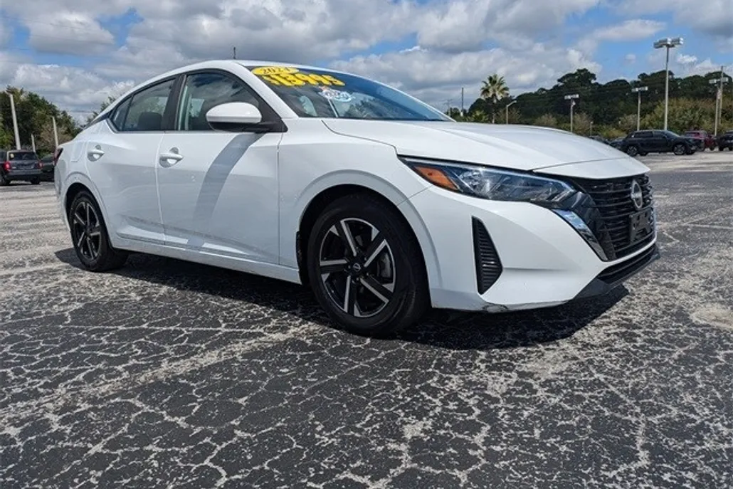 2024 Nissan Sentra SV photo 1