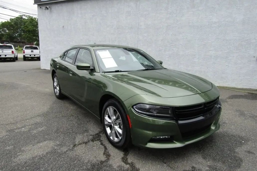 2022 Dodge Charger SXT photo 1