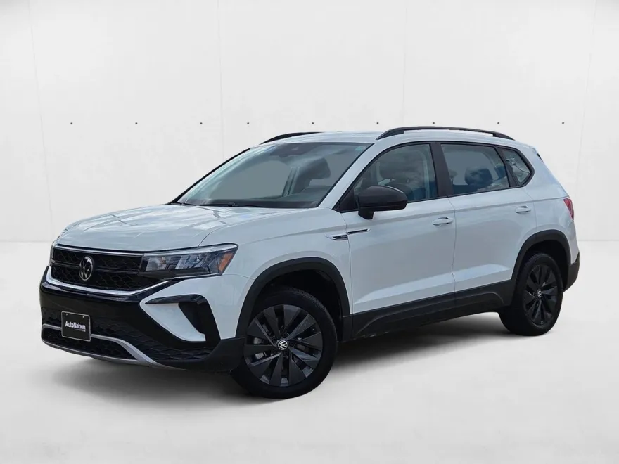 2024 Volkswagen Taos S photo 1
