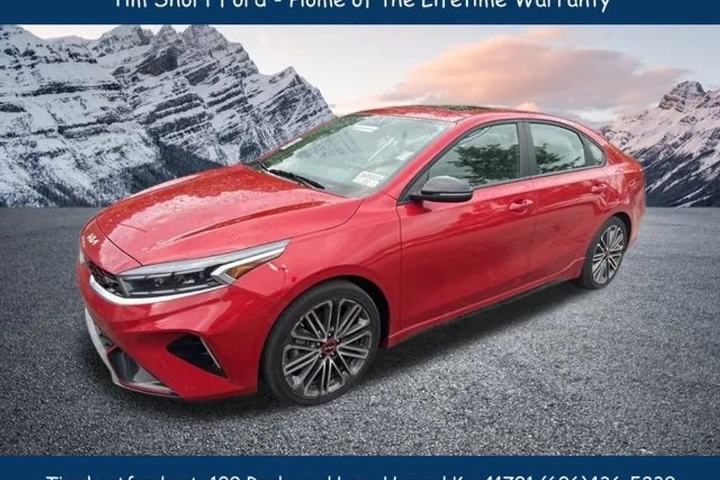 2024 Kia Forte GT photo 1