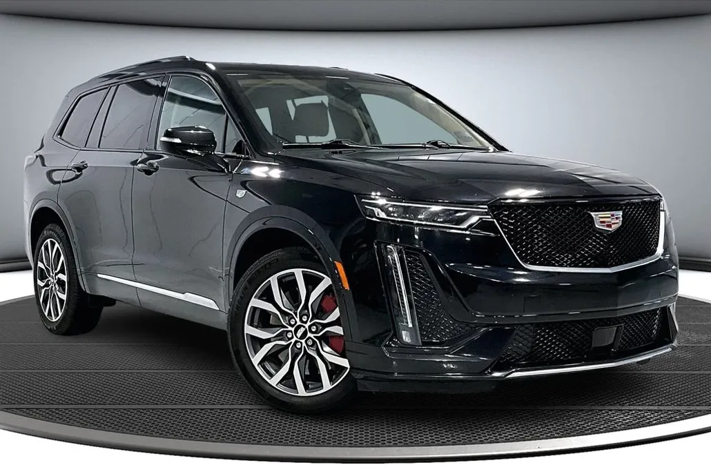 2024 Cadillac XT6 Sport photo 1