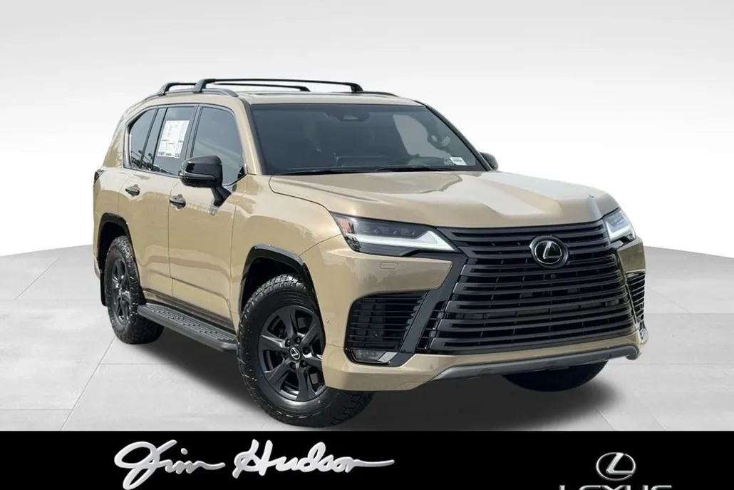 2025 Lexus LX photo 1
