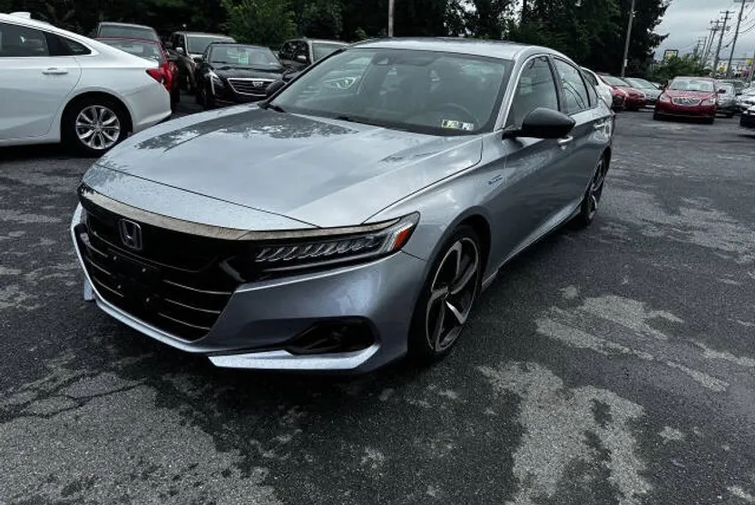 2022 Honda Accord Hybrid Sport photo 1