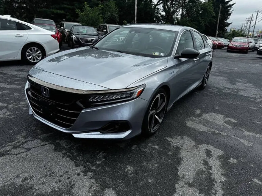 2022 Honda Accord Hybrid Sport photo 1