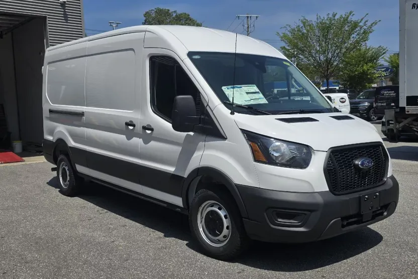 2025 Ford Transit Cargo Van photo 1