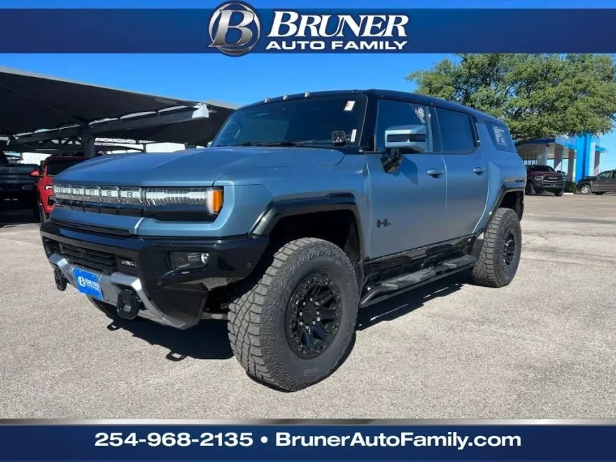2024 Gmc Hummer EV SUV photo 1
