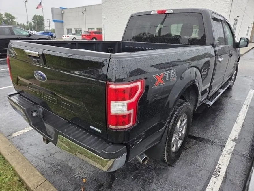 2018 Ford F-150 XLT photo 1