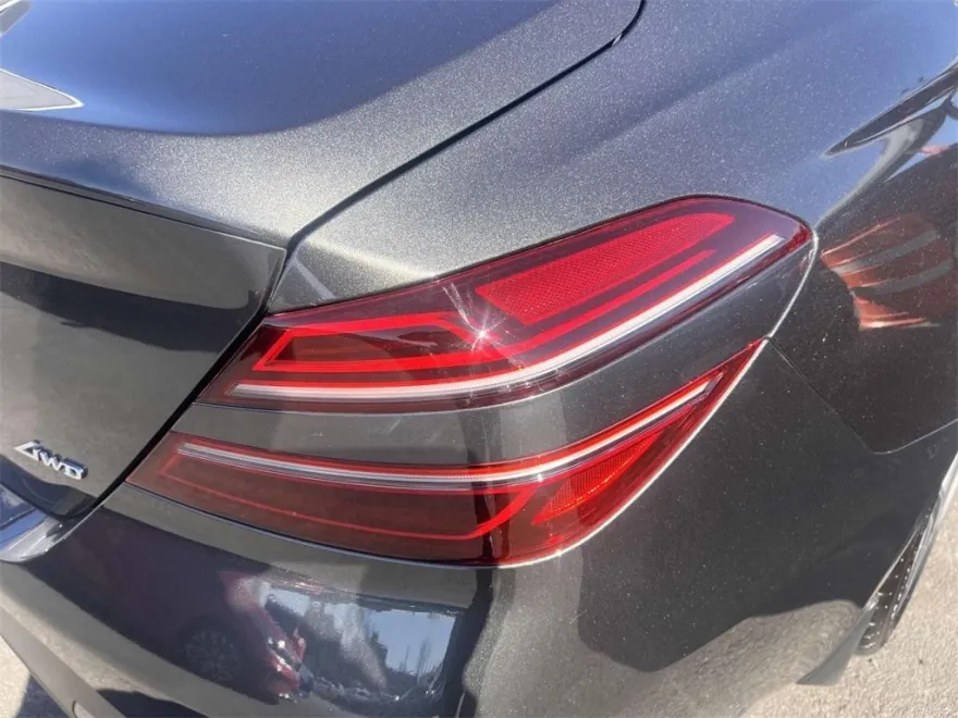2024 Genesis G70 2.5T photo 9