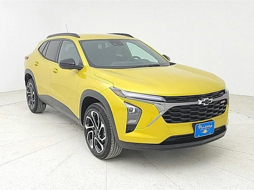 2025 Chevrolet Trax photo 1