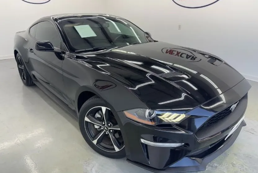 2018 Ford Mustang EcoBoost photo 1