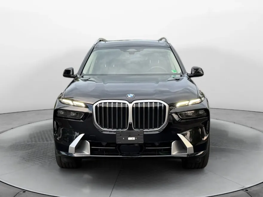 2025 Bmw X7 xDrive40i photo 1