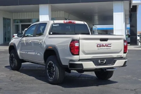 2026 Gmc Canyon AT4 photo 3