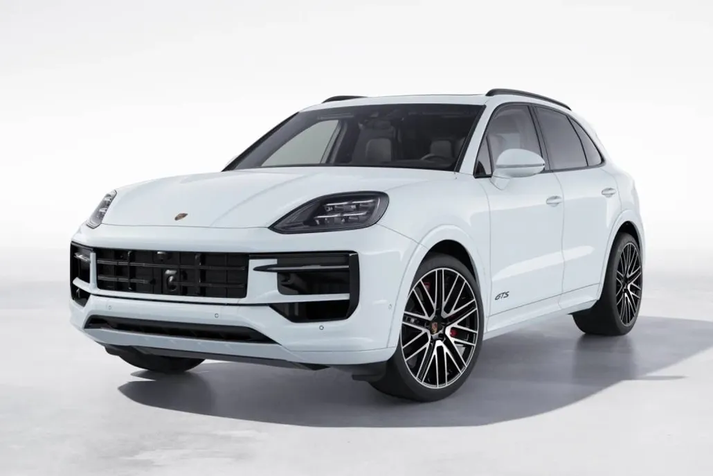 2026 Porsche Cayenne GTS photo 1
