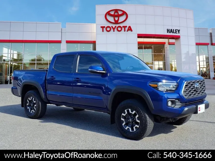 2023 Toyota Tacoma TRD Double Cab V6 photo 1