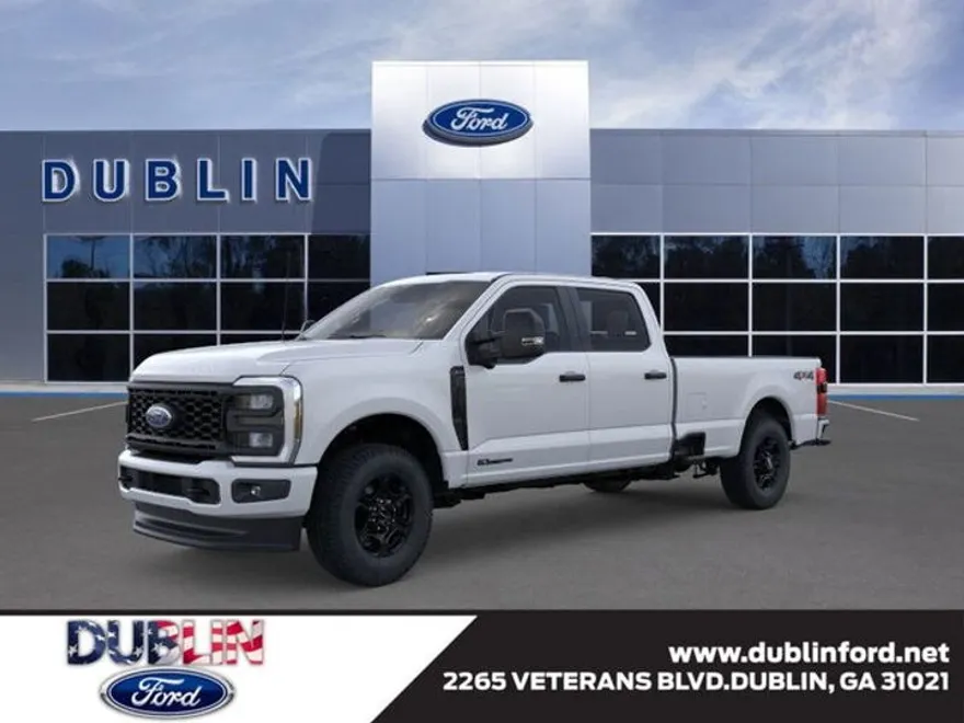 2025 Ford F-350 XL photo 1