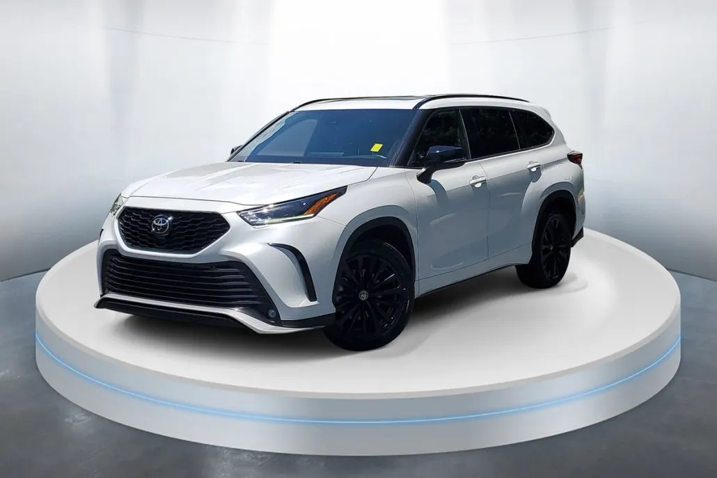 2023 Toyota Highlander Limited Platinum XLE XSE photo 1